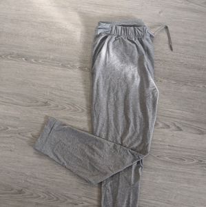 Lululemon jet crop slim size 6